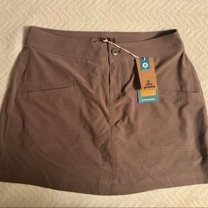 Prana Lena Skort in Mud, size 6 NWT